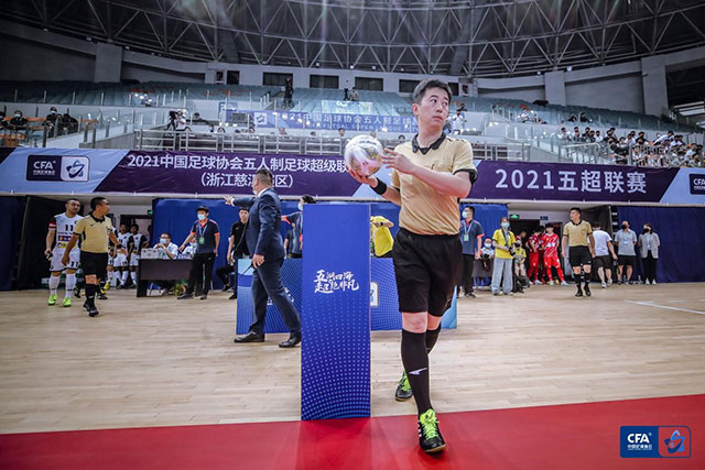 西甲上演最强矛盾之争 数据示巴萨击沉"黄潜"